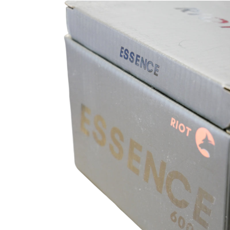 Carrete Riot Essence 6000